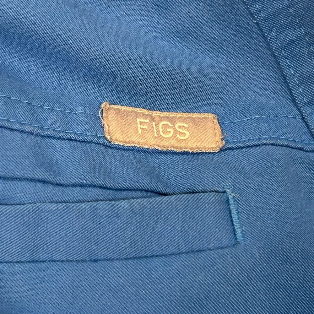 Figs Pocketed Scrub Drawstring Pants in‎ Blue Large